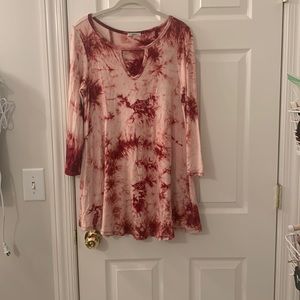 Red and white Tie-dye dress with key hole